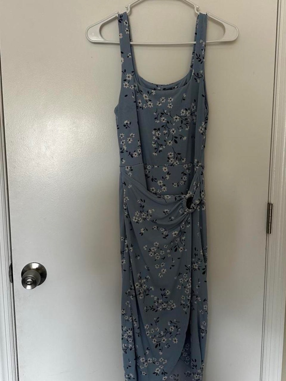 Sleeveless Blue Floral Maxi Dress with Side Knot